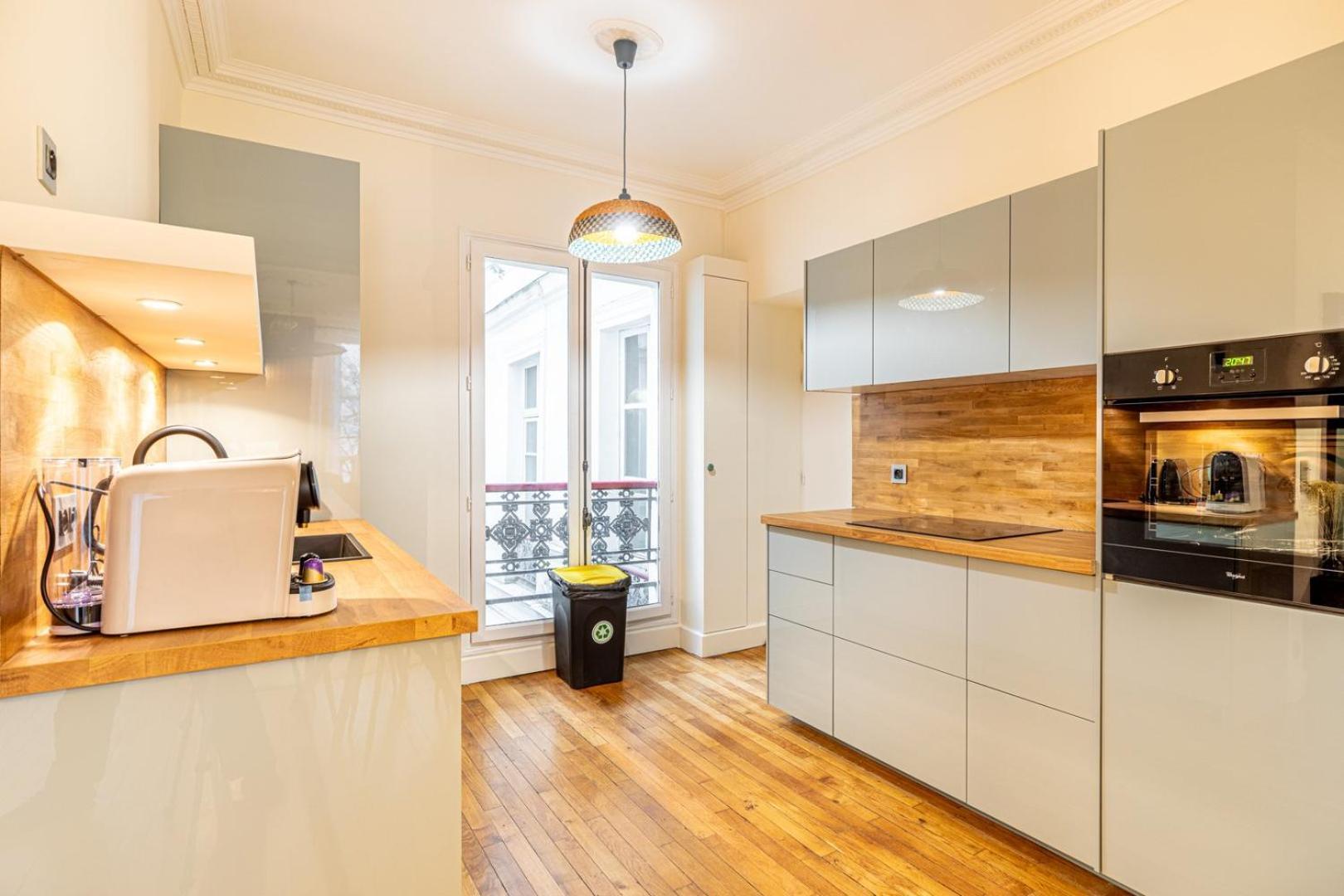 Guestready - Golden Elegance In Le Marais Apartment Paris